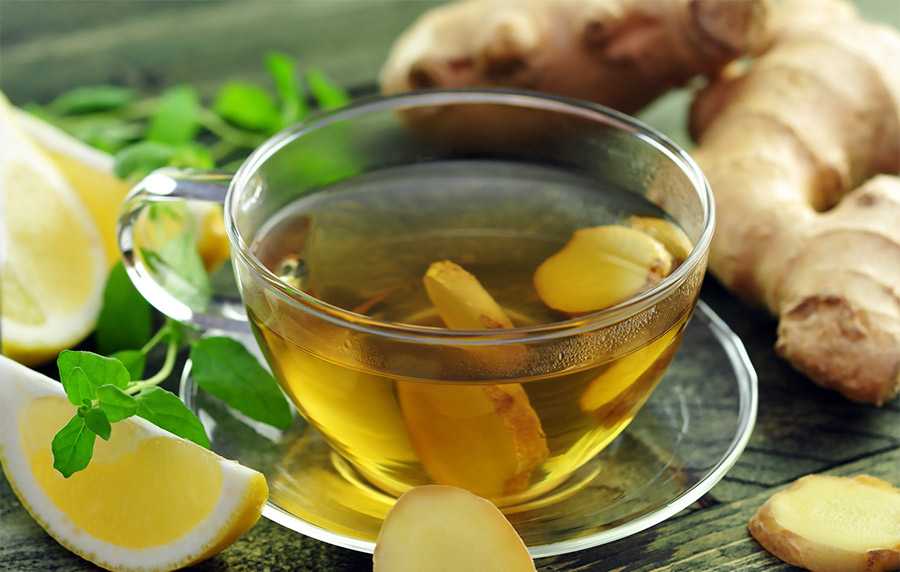 Имбирь с медом и лимоном полезен для женщин, которые заботятся о красоте своего тела и волос, ведь имбирь входит с состав многих чаев для похудения.