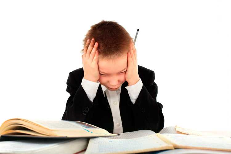 Почему ребенок плохо ведет себя в школе: стоит ли наказывать за плохое поведение в школе