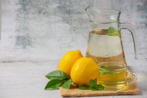 Народные методы против похмельного синдрома: почему домашние рецепты могут стать смертельно опасными