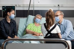 Вывод из запоя: как помочь близкому без риска для жизни