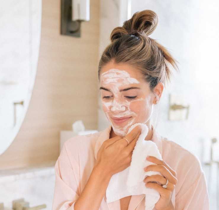 Домашние маски с активированным углём для лица: эффективное очищение кожи и устранение чёрных точек | women's talk