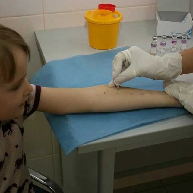 Детский аллерголог - иммунолог врач  в вао — евромедклиник