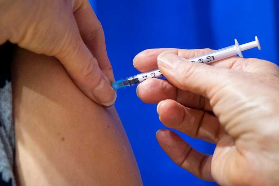 Эксперты ран поделились мнением о вакцинах от коронавируса