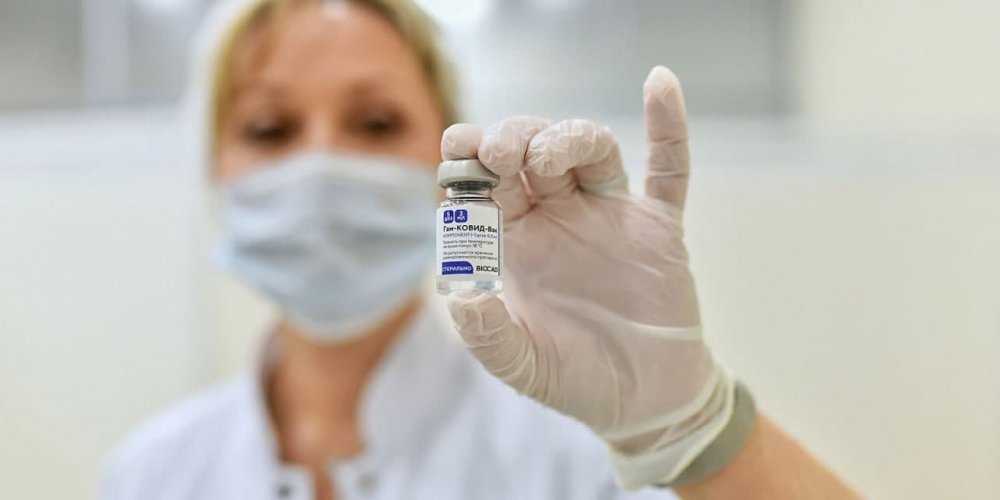 Врач-иммунолог Болибок предупредил, какие больные COVID-19 не выживут без прививки – новость о коронавирусе COVID-19 в России и мире