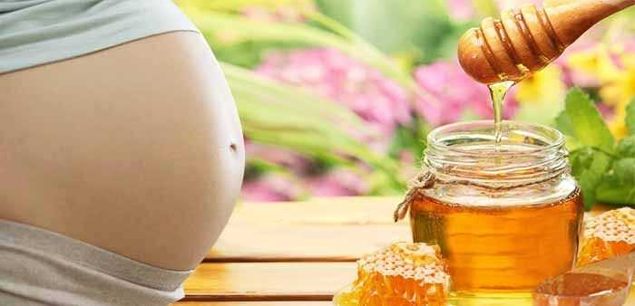 Можно ли мед беременным? в чем его польза маме и малышу?