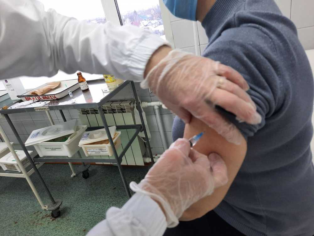 Болит рука после прививки от коронавируса | что делать, рекомендации врачей
мой врач  » болит рука после прививки от коронавируса