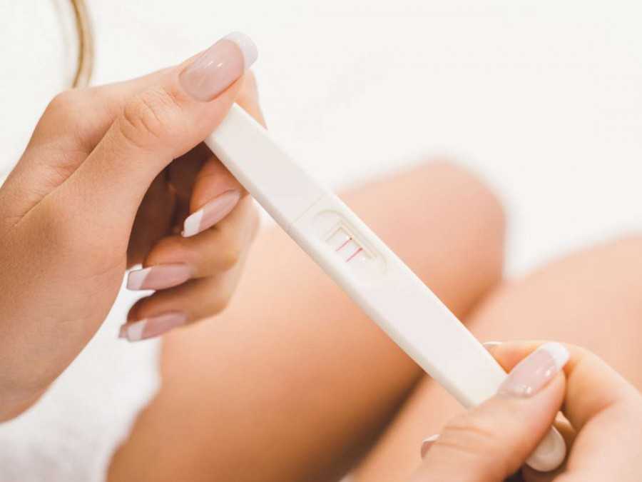 Беременность и курение - чем опасна  вредная привычка для плода?