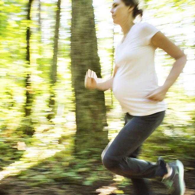 Спорт для беременных в 1, 2, 3 триместре, физические нагрузки | можно ли во время беременности заниматься спортом и гимнастикой